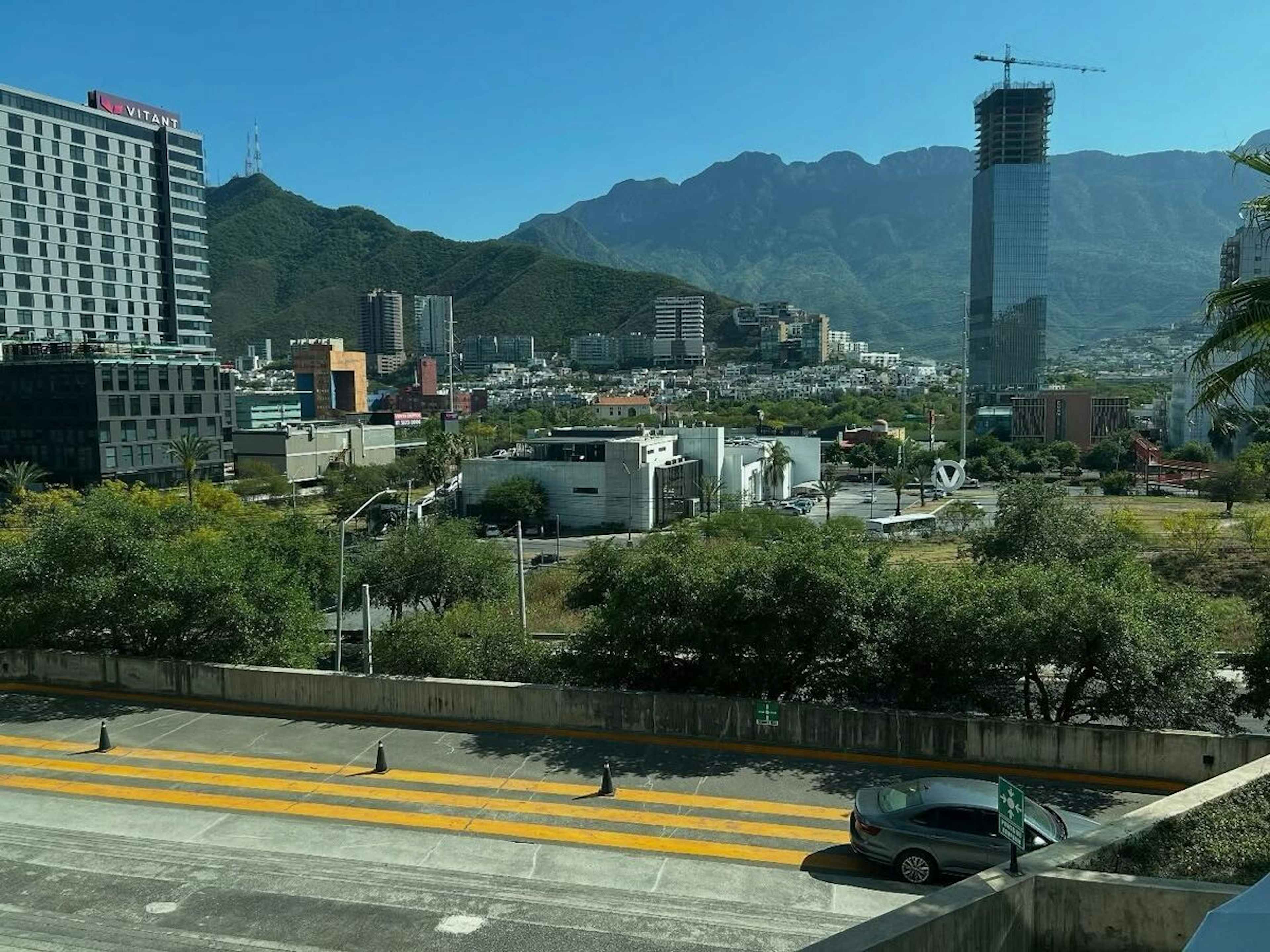 Calzada Del Valle None