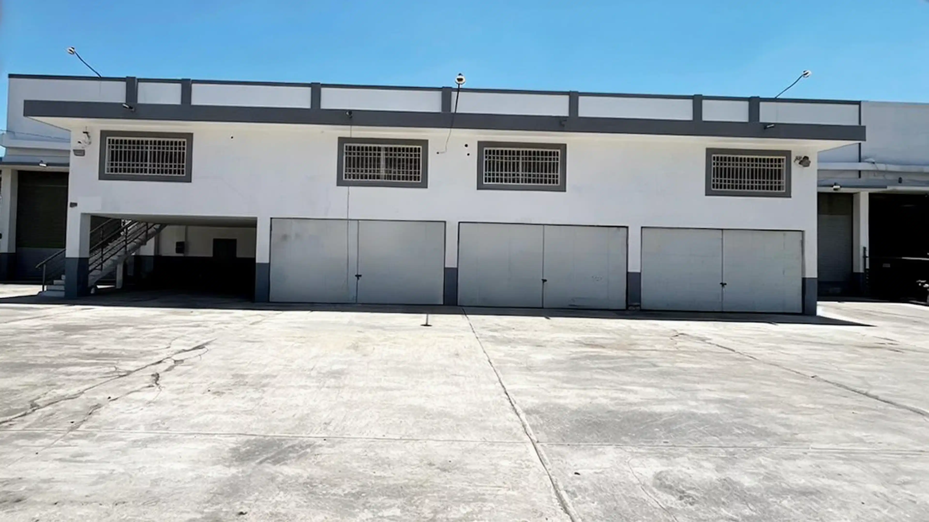 AMPLIA BODEGA EN RENTA 4,000 M2 SAN RAFAEL ZONA INDUSTRAL GPE NL S/N