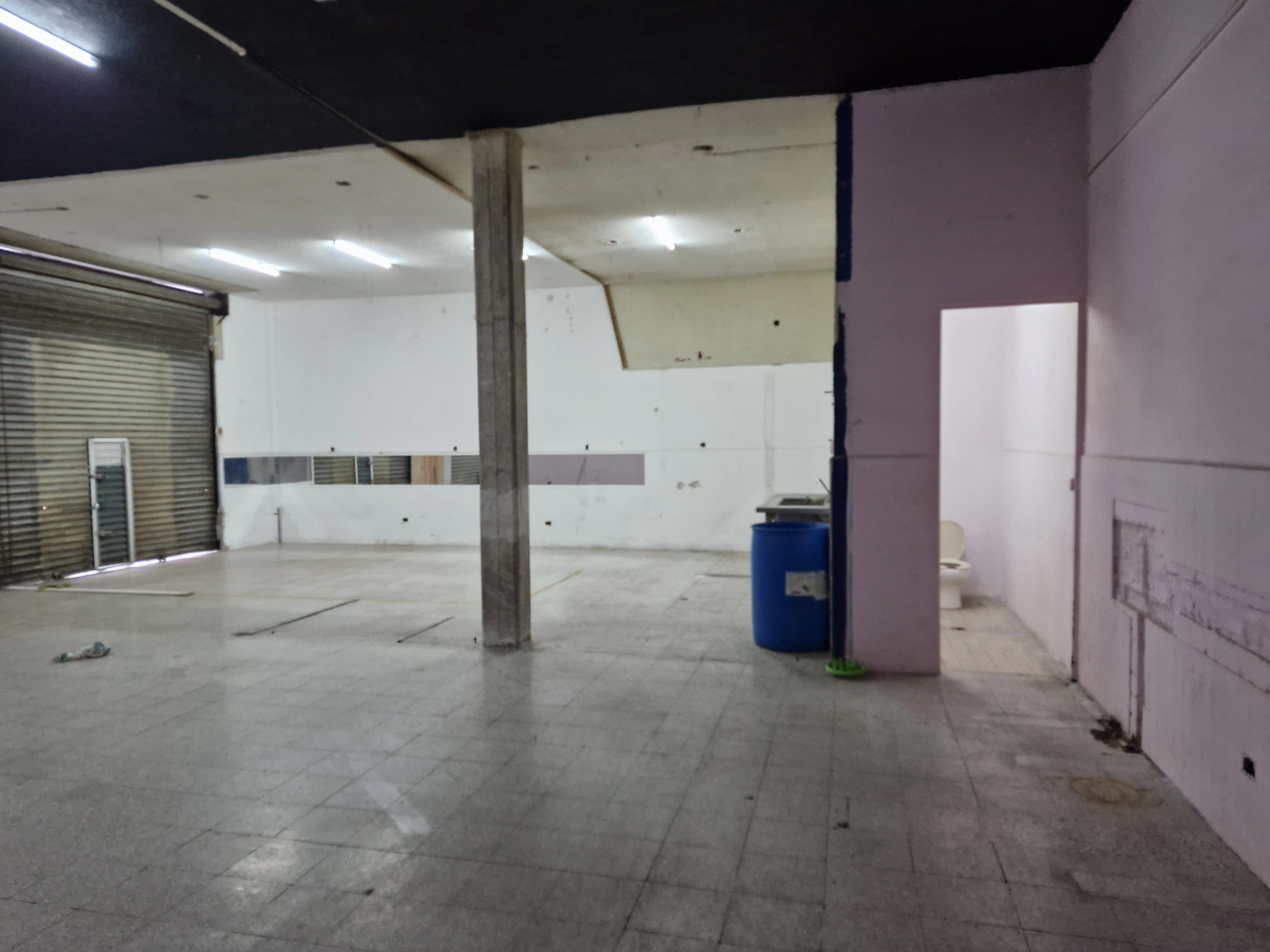 Local Comercial Spot2