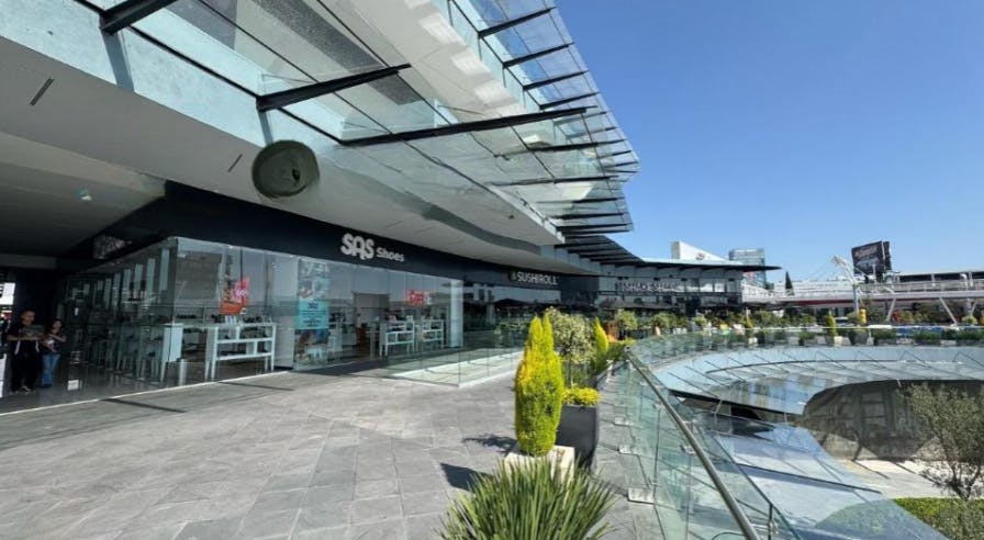 Local Comercial Spot2