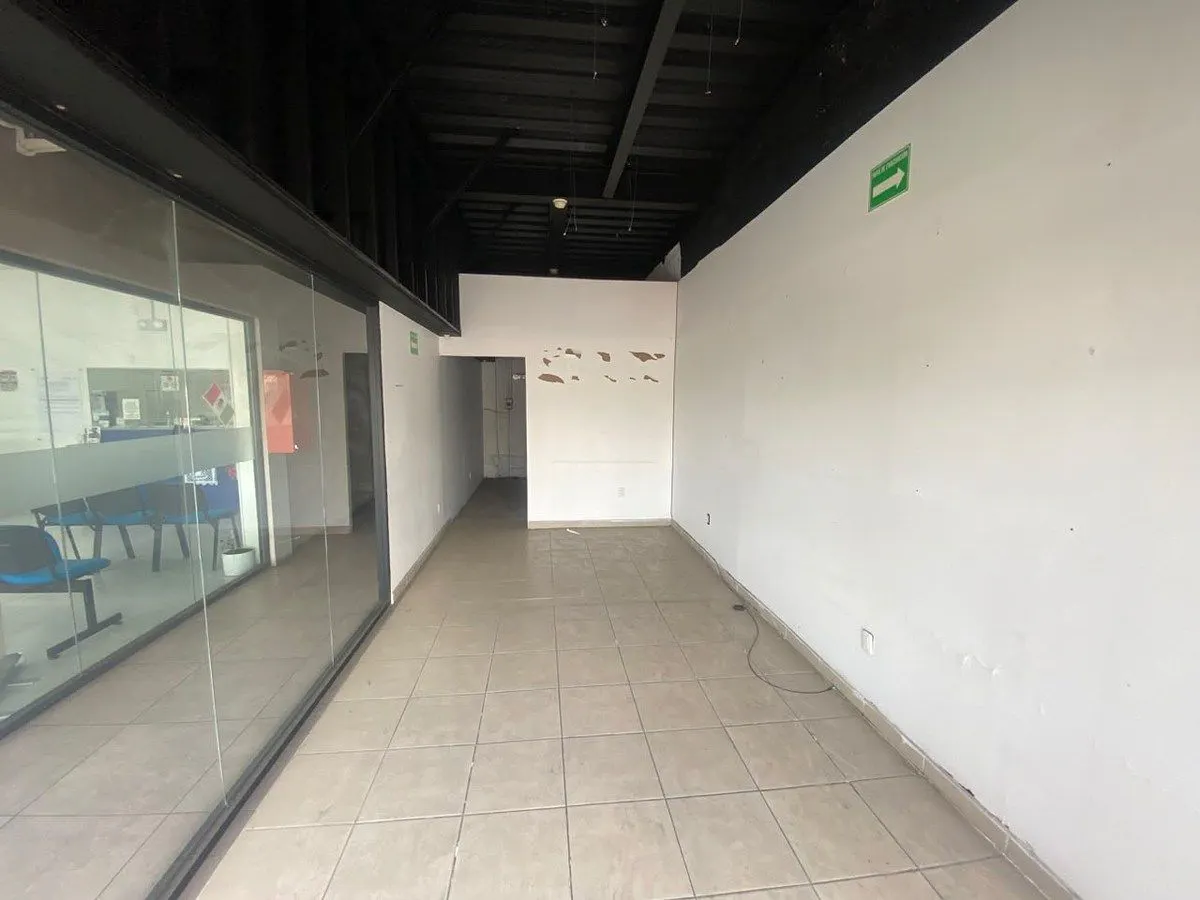 Local Comercial Spot2