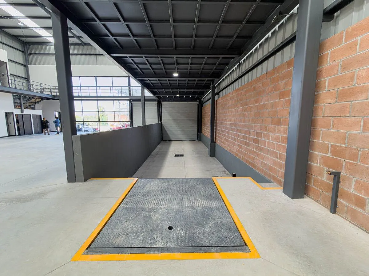 Industrial Spot2