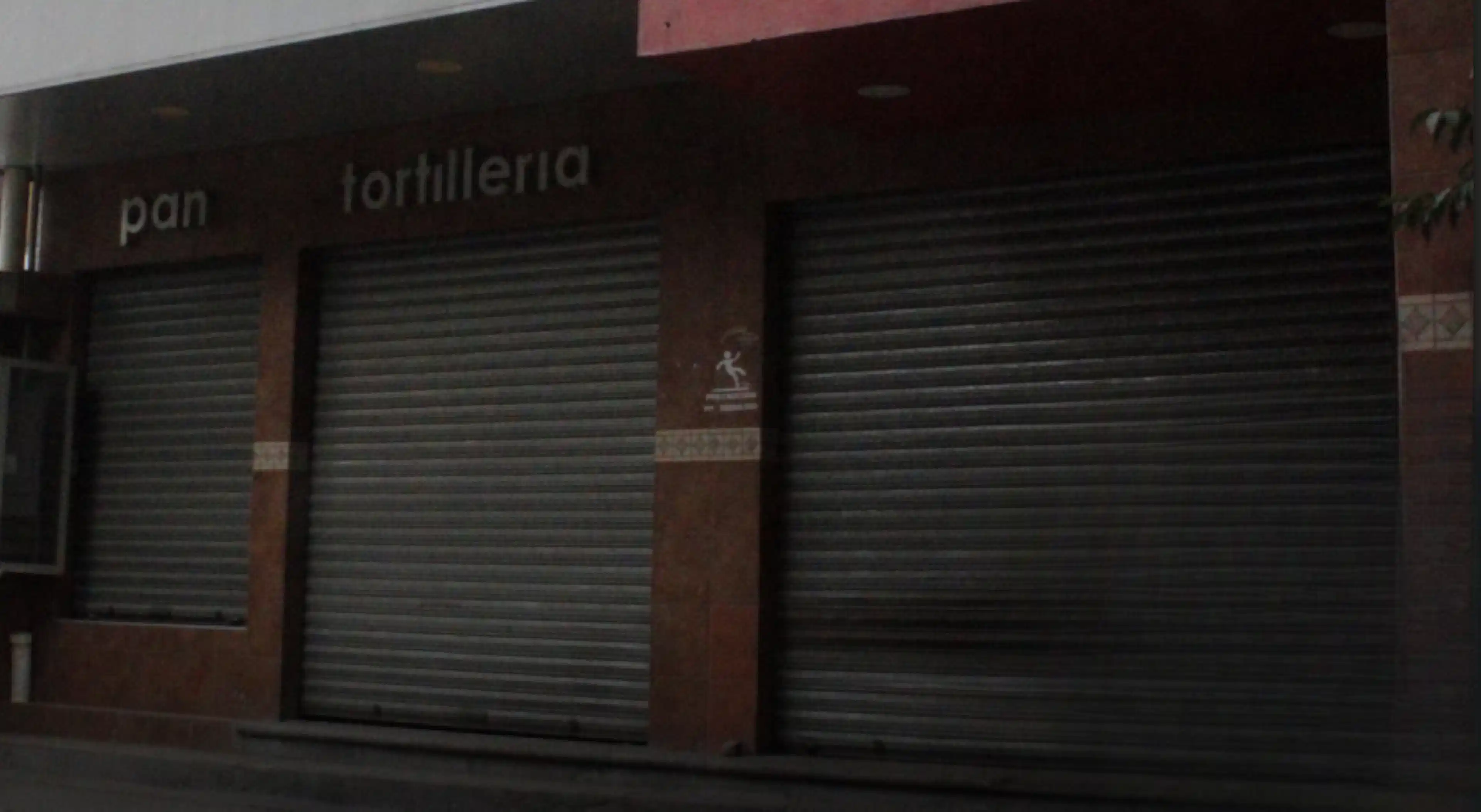 Av. Fernando Montes De Oca
