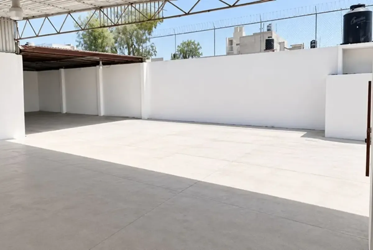 Local Comercial Spot2