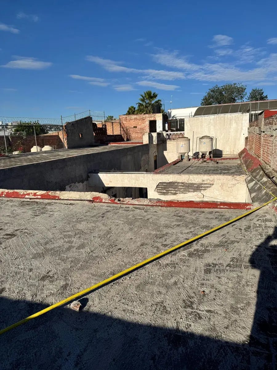 Local Comercial Spot2