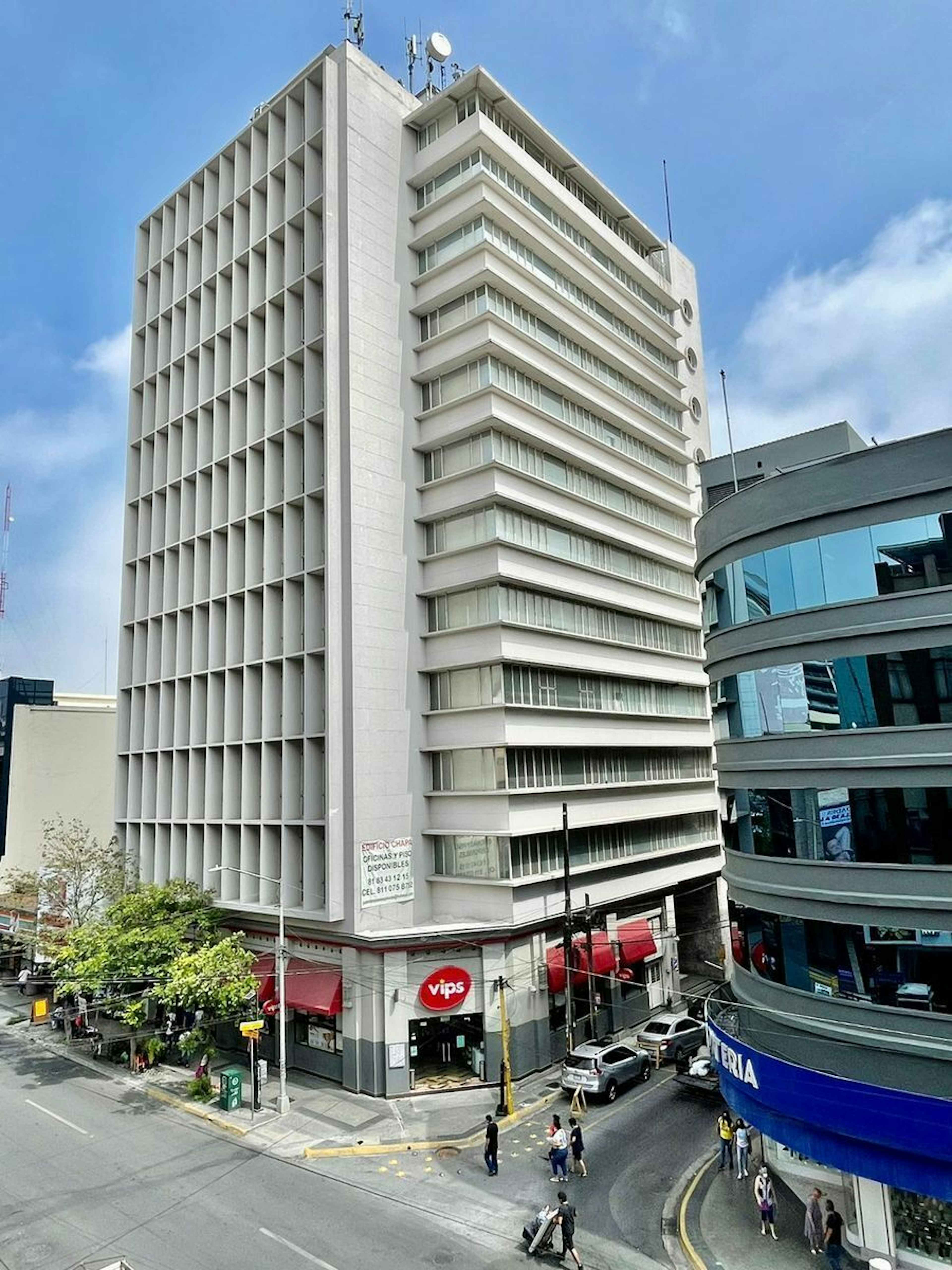 Calle Diego De Montemayor 891