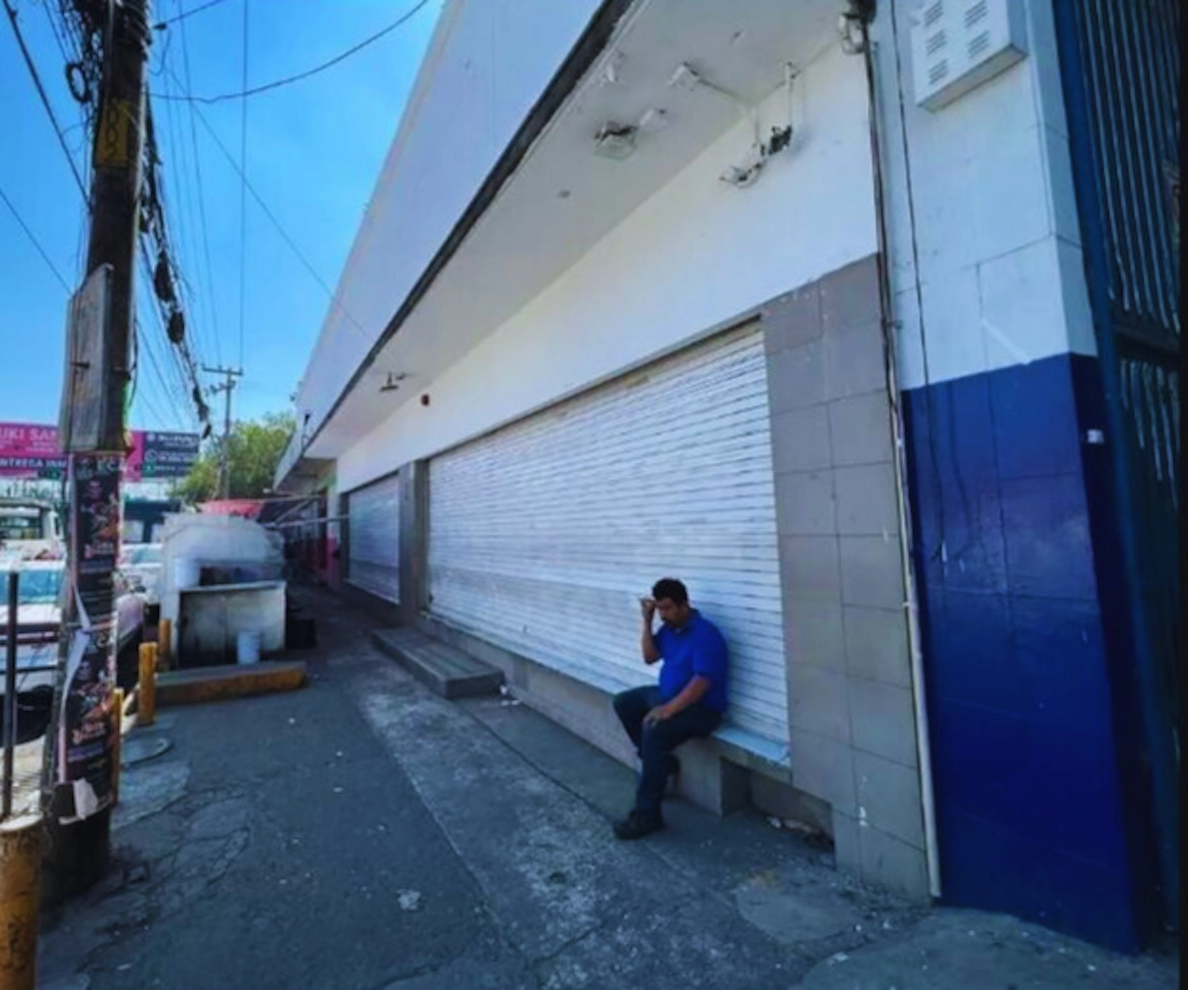 Local Comercial Spot2