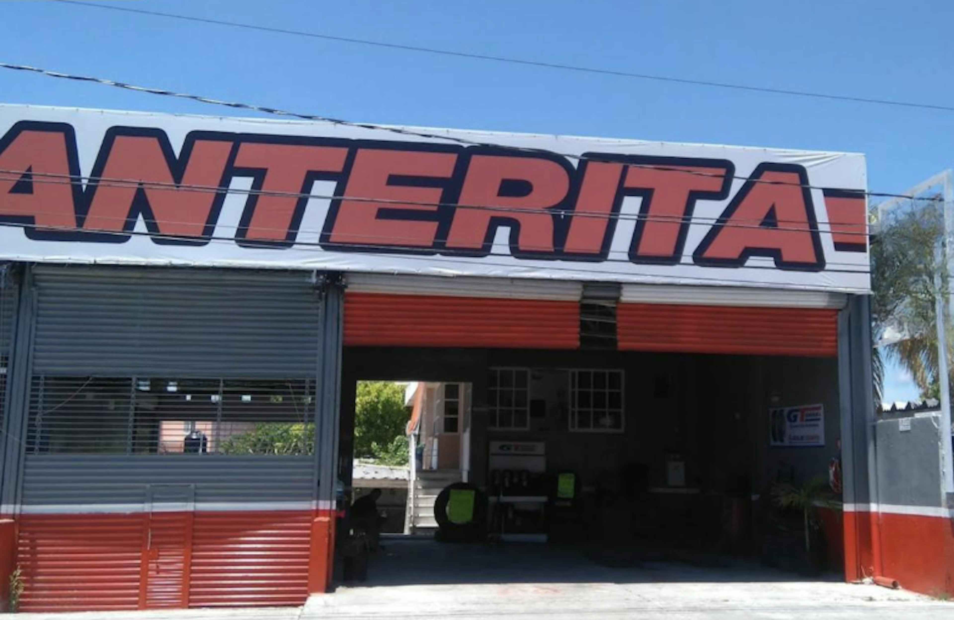 Avenida Puerto Juárez