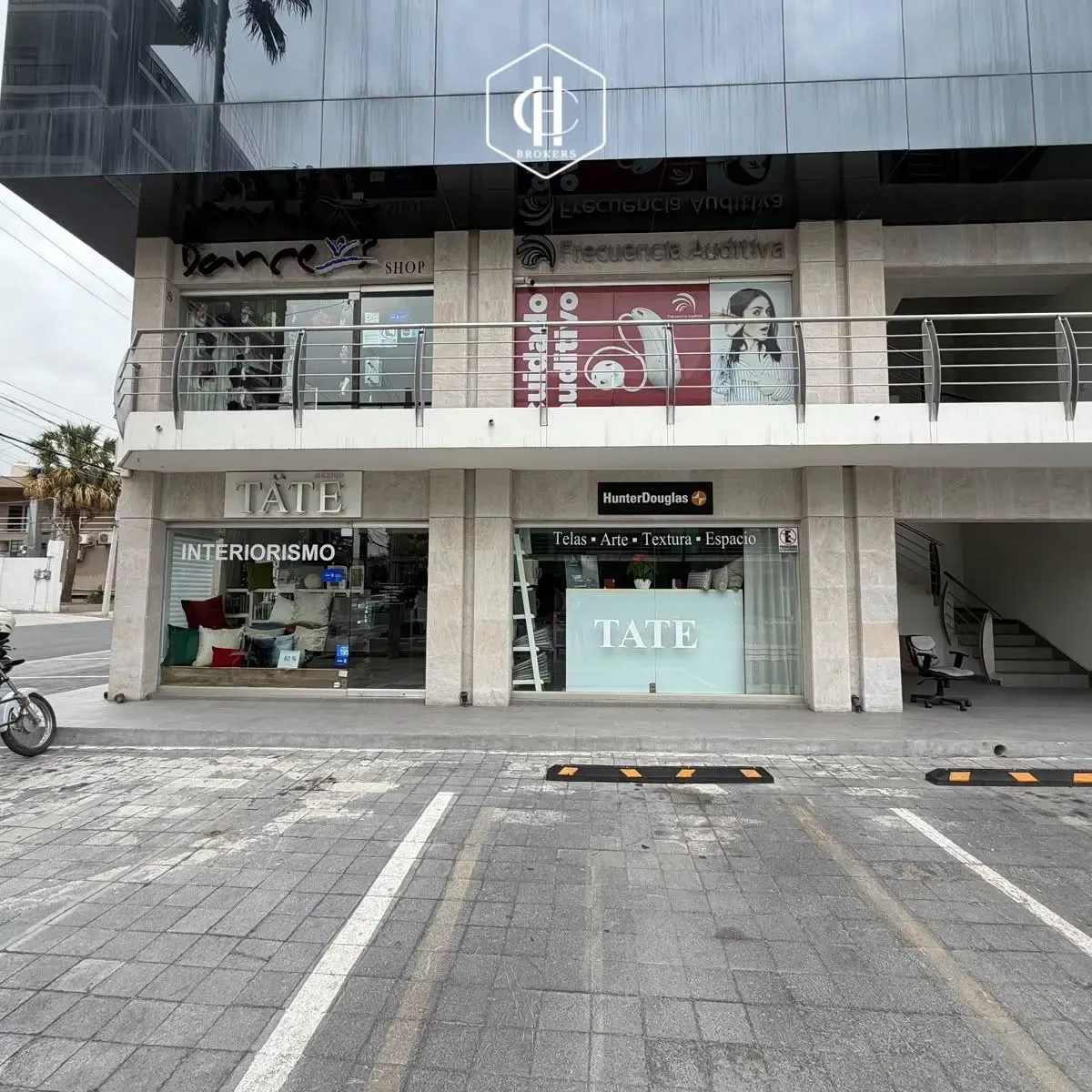 Local Comercial Spot2