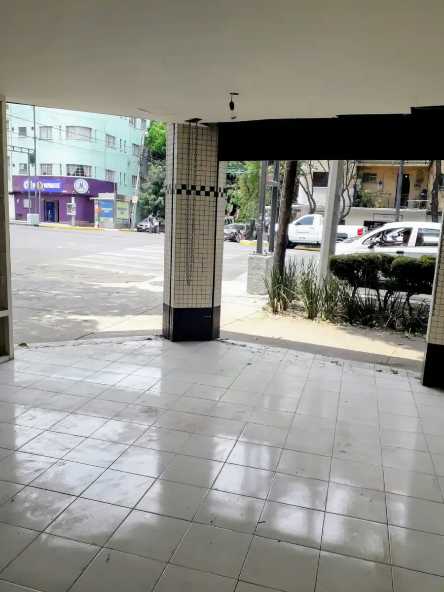Local Comercial Spot2