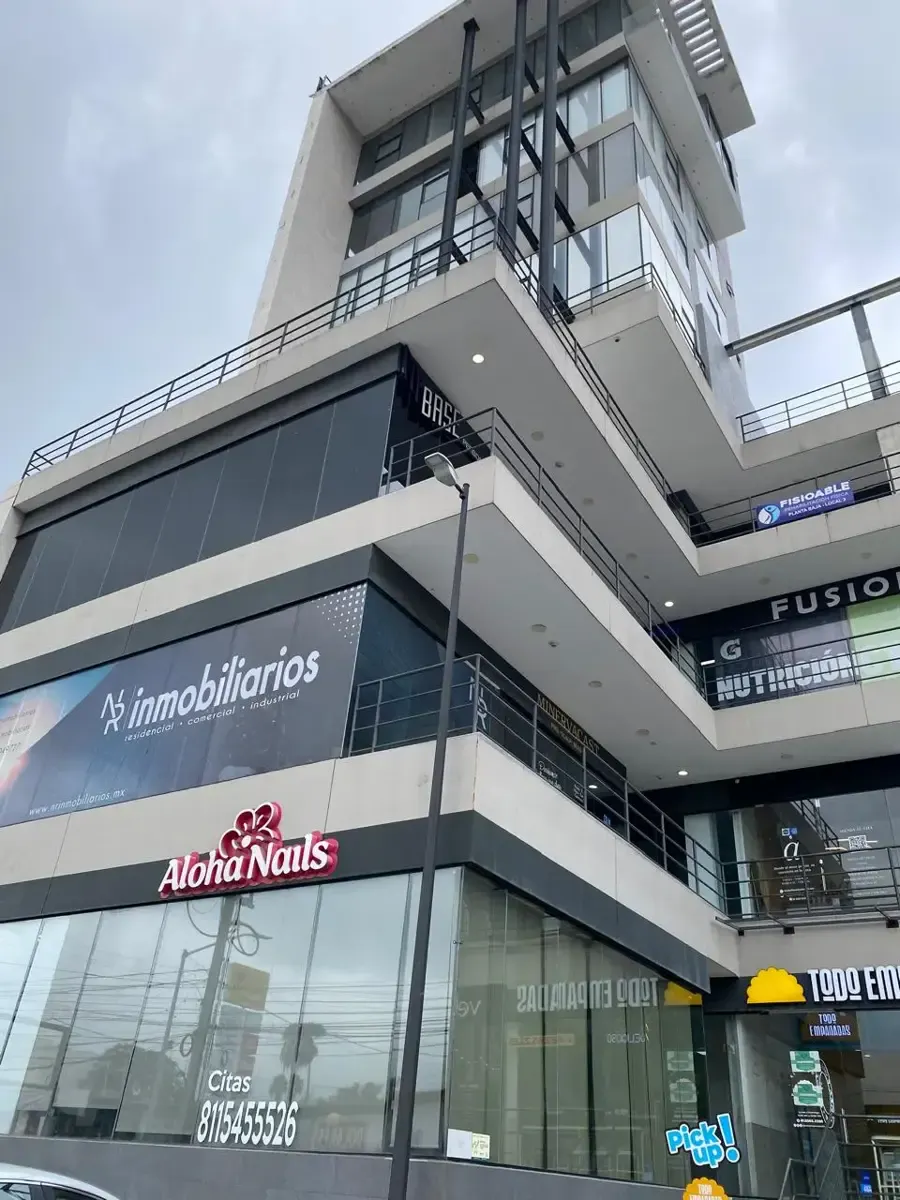 Local Comercial Spot2