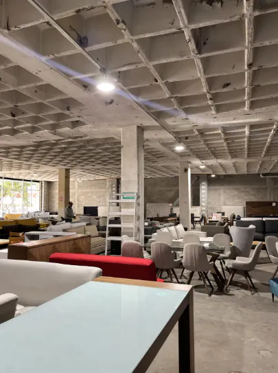 Local Comercial Spot2