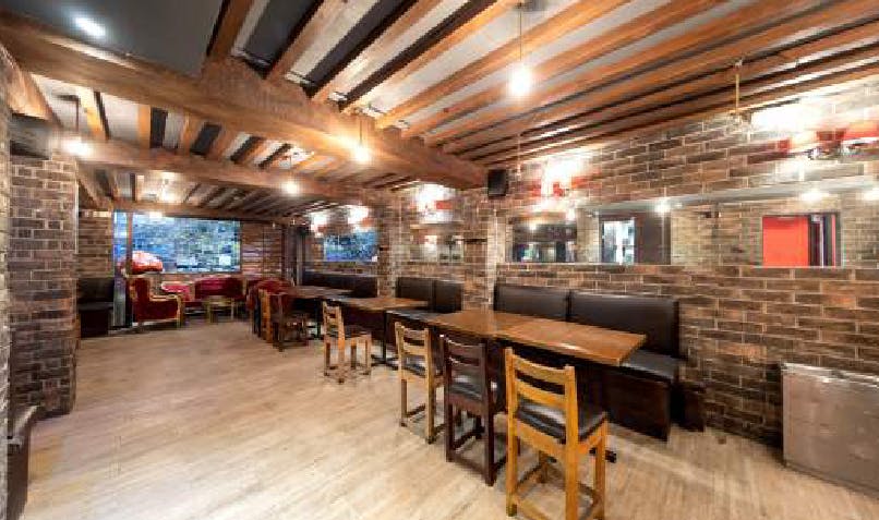 Local Comercial Spot2