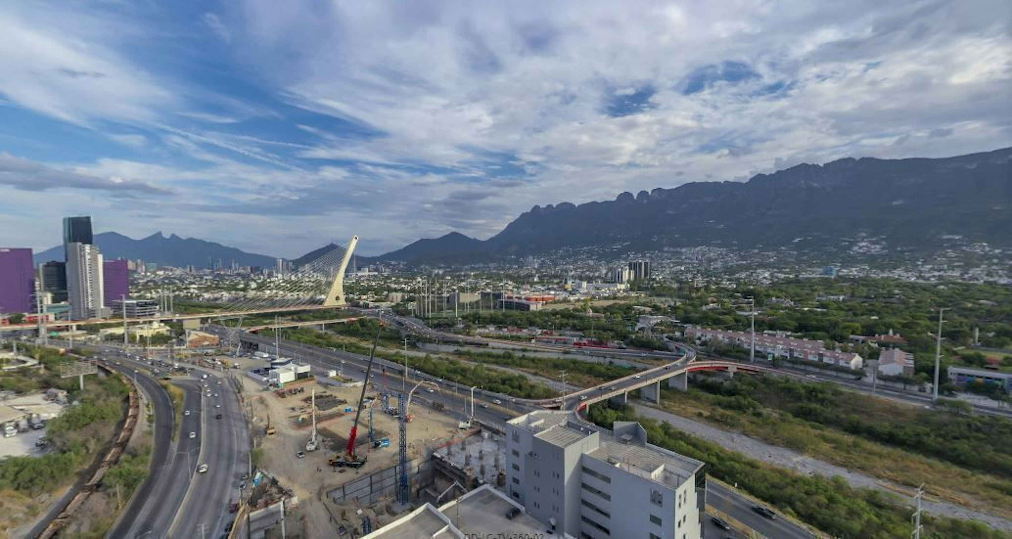 Boulevard Gustavo Díaz Ordaz 3065