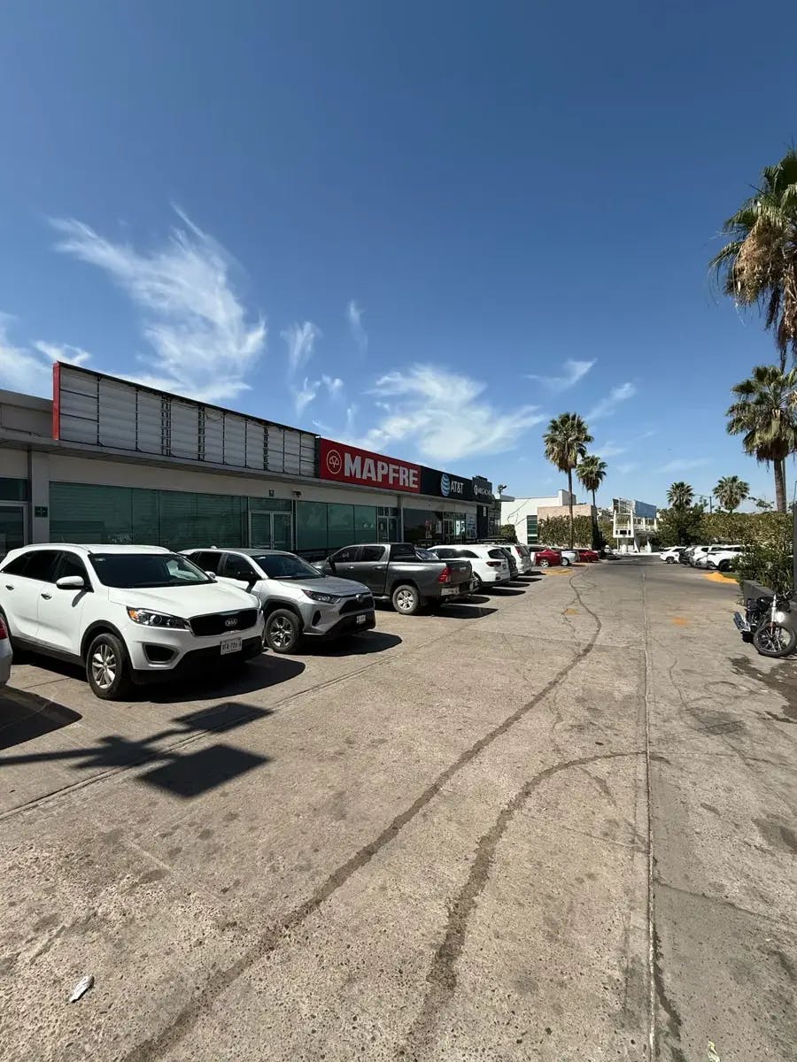 Local Comercial Spot2