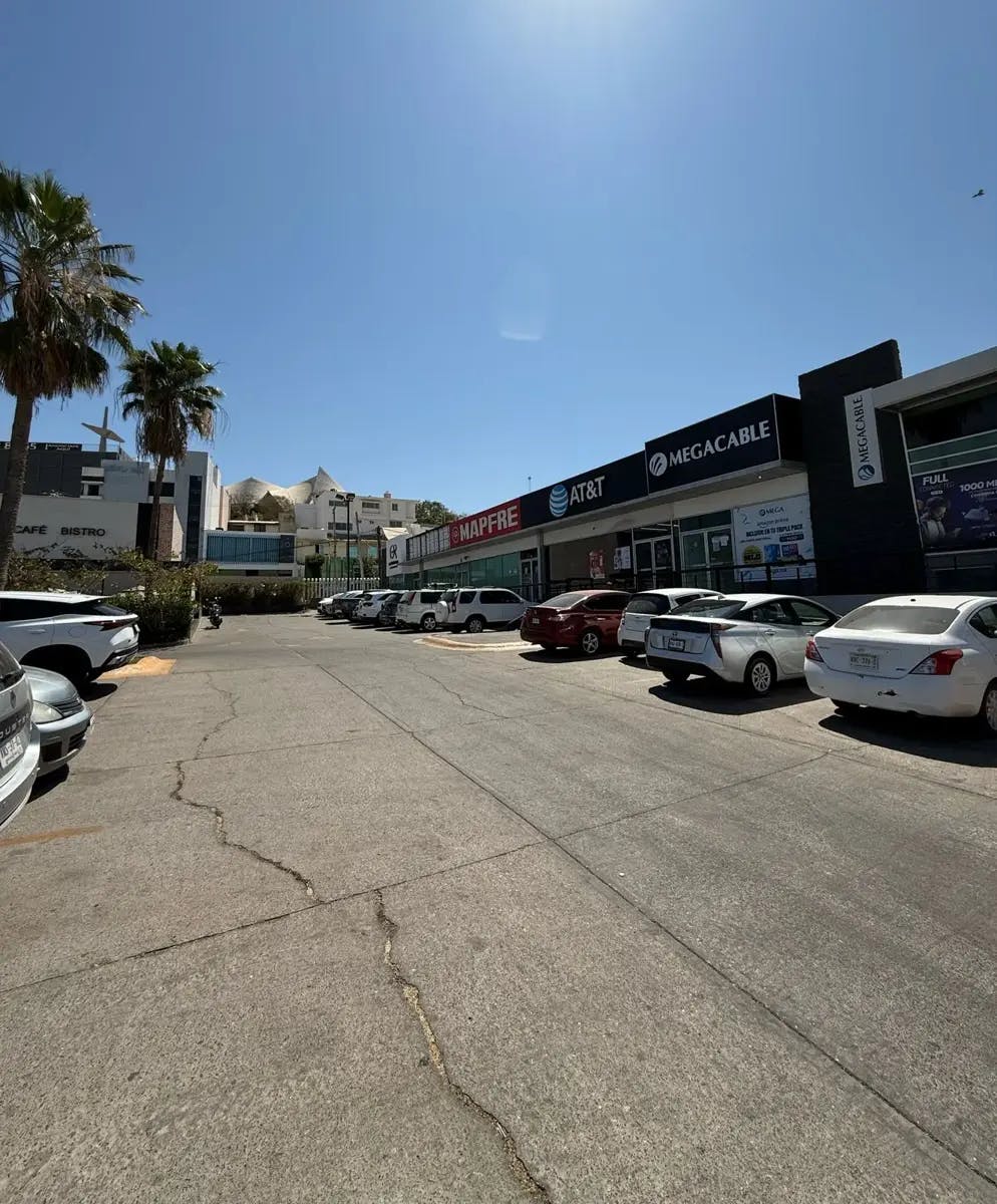 Local Comercial Spot2