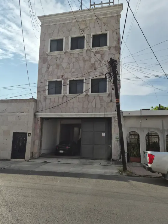 Local Comercial Spot2