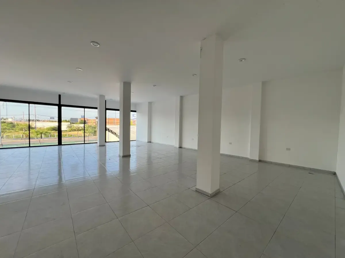 Local Comercial Spot2