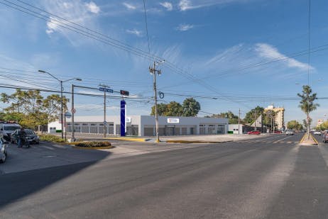 Local Comercial Spot2