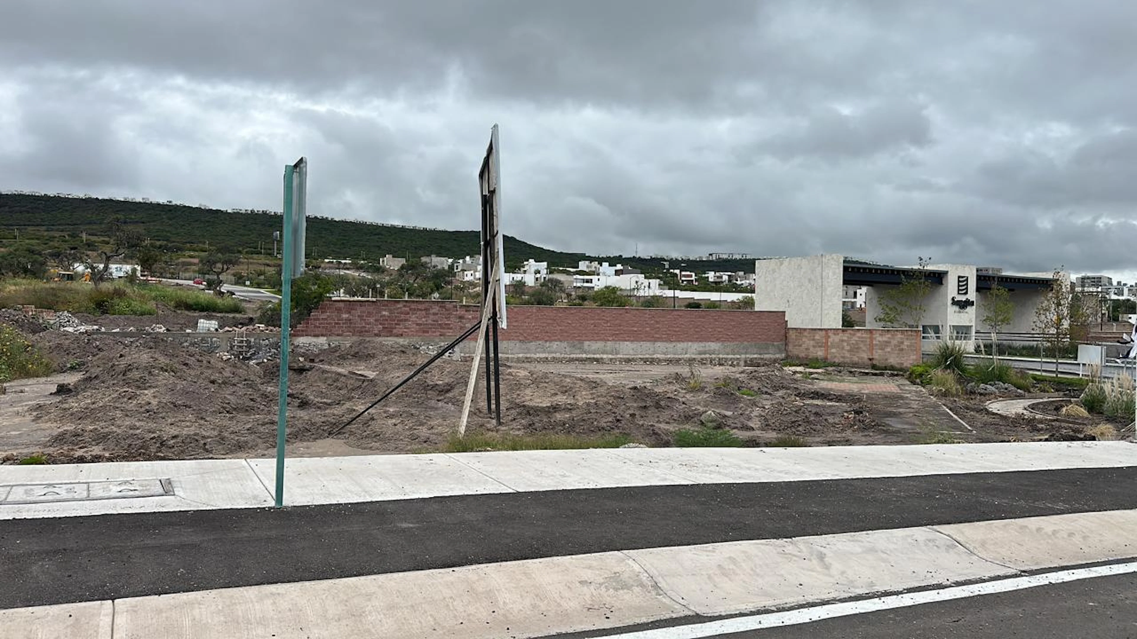 Terreno Spot2