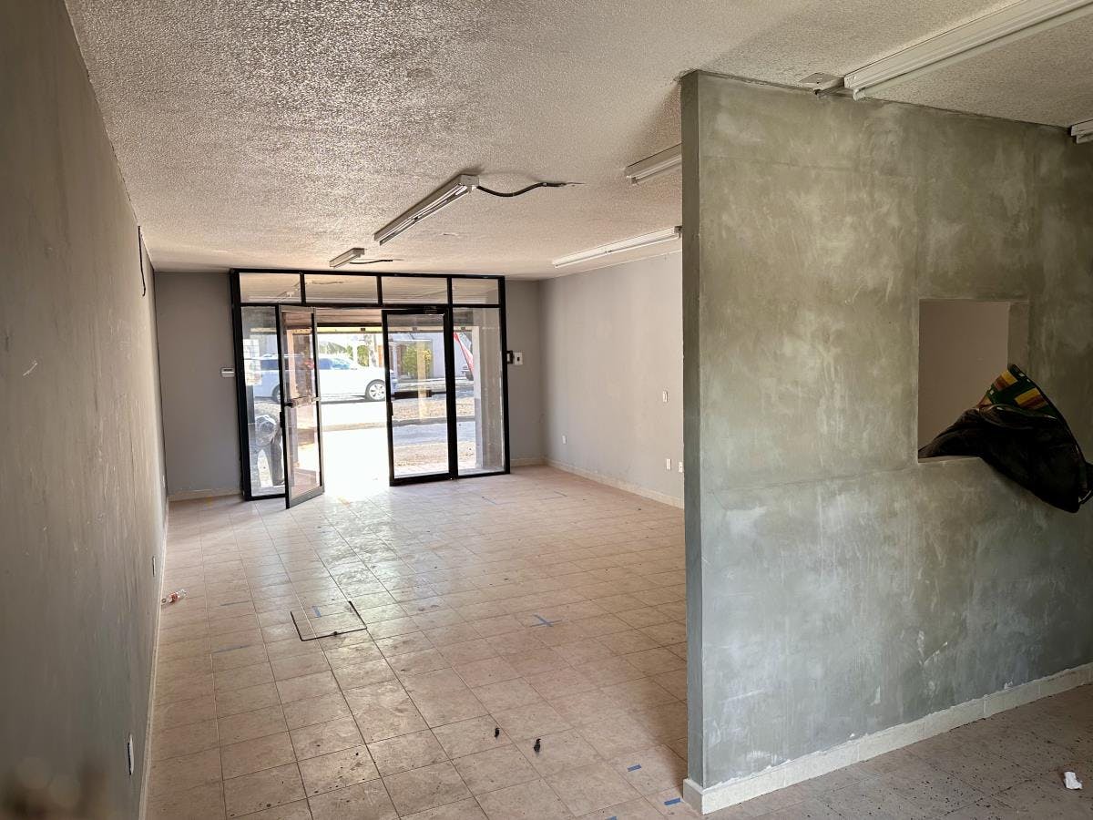 Local Comercial Spot2