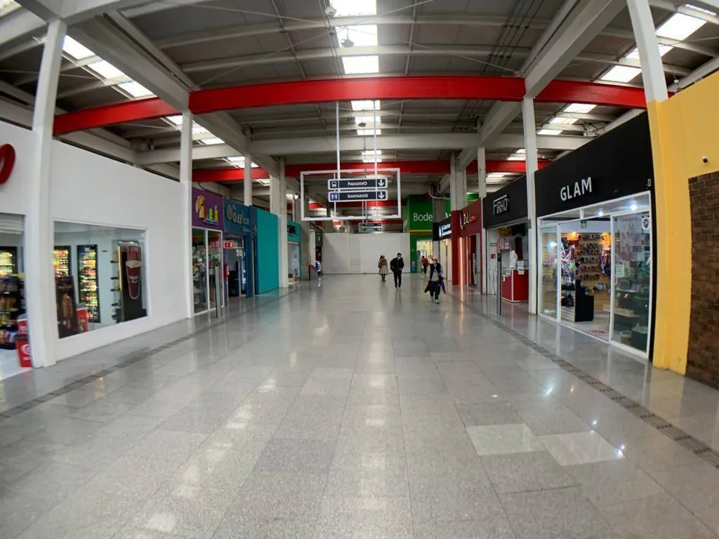 Local Comercial Spot2