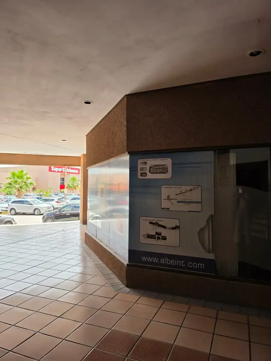 Local Comercial Spot2