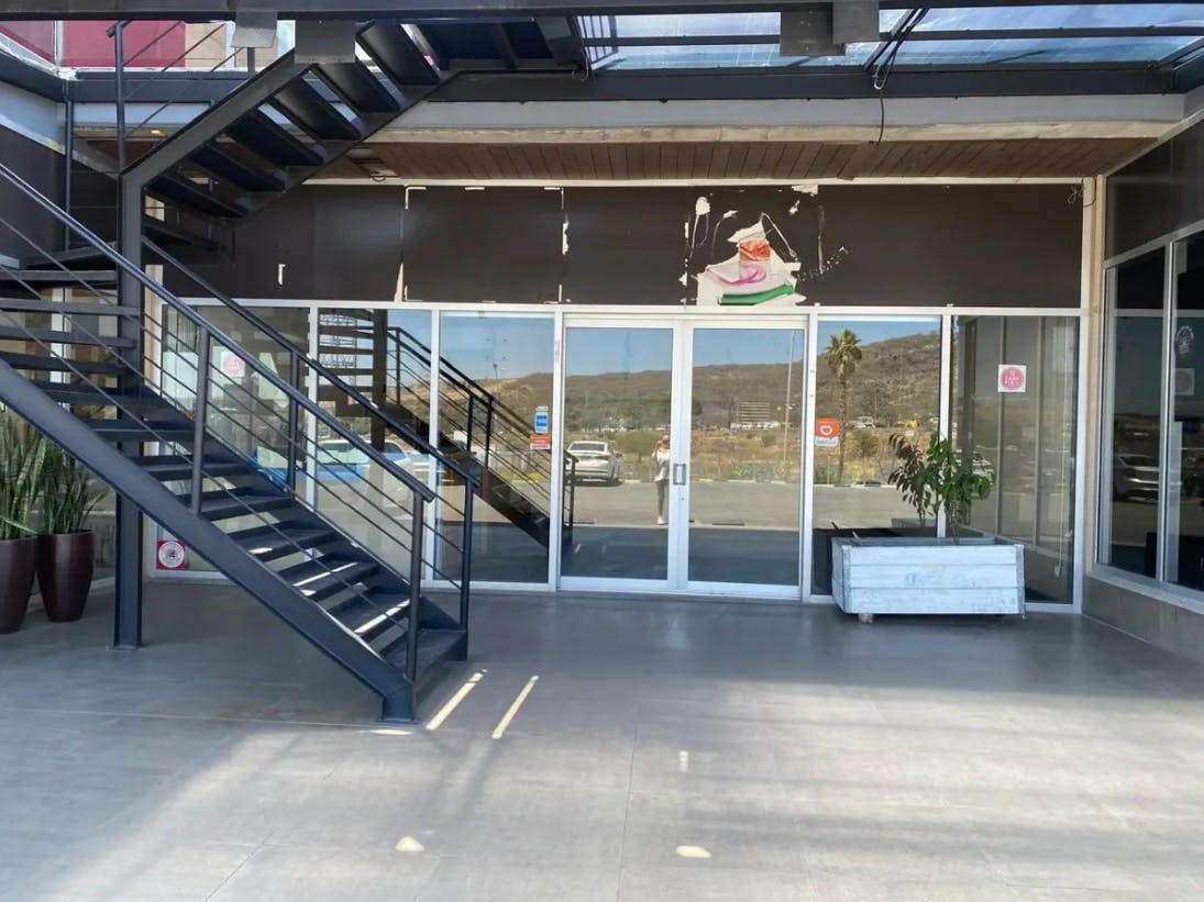 Local Comercial Spot2