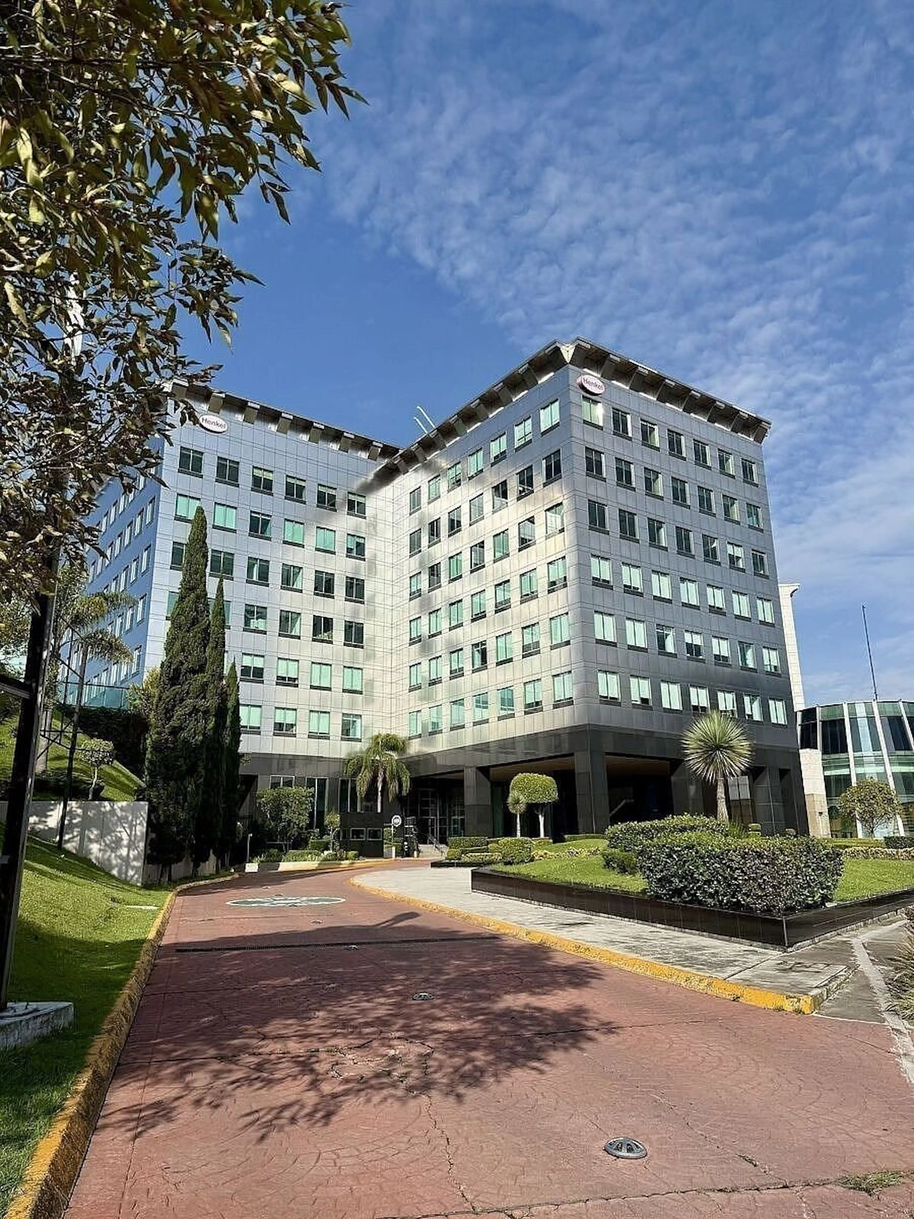 Blvd. Magnocentro S/n