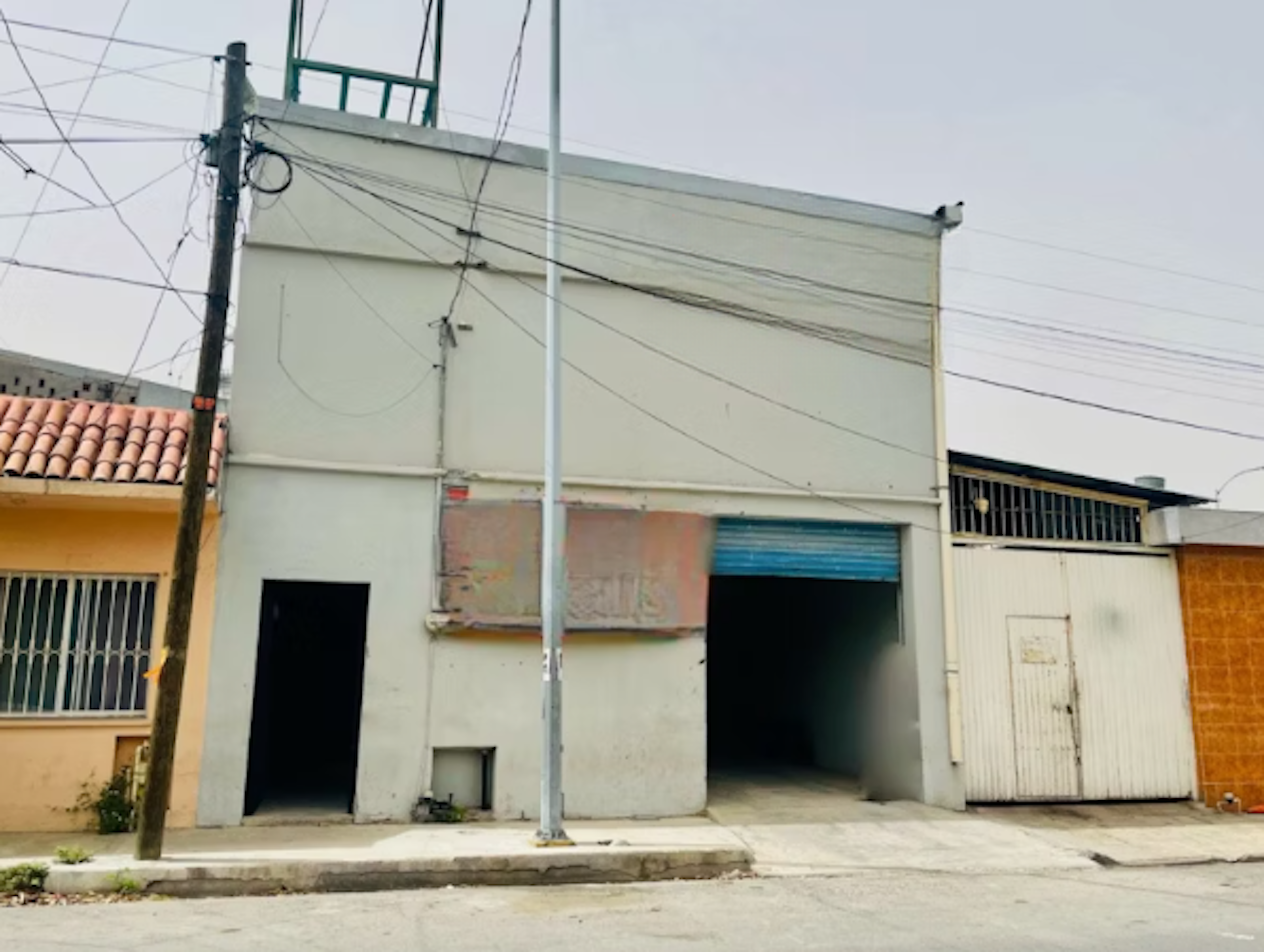 Spot image 0