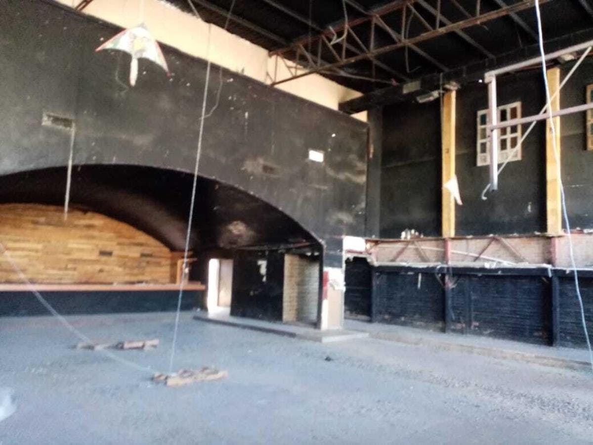 Local Comercial Spot2