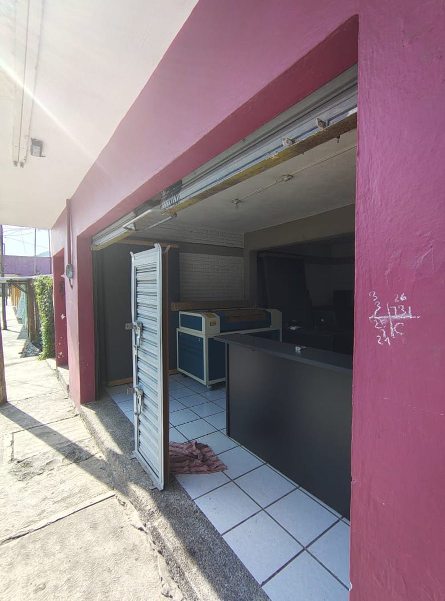 Local Comercial Spot2