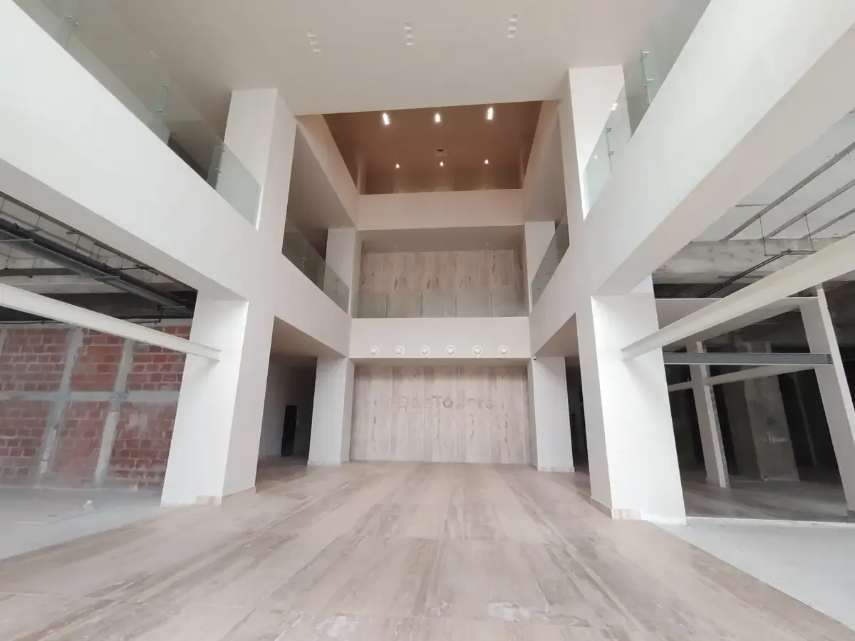 Local Comercial Spot2