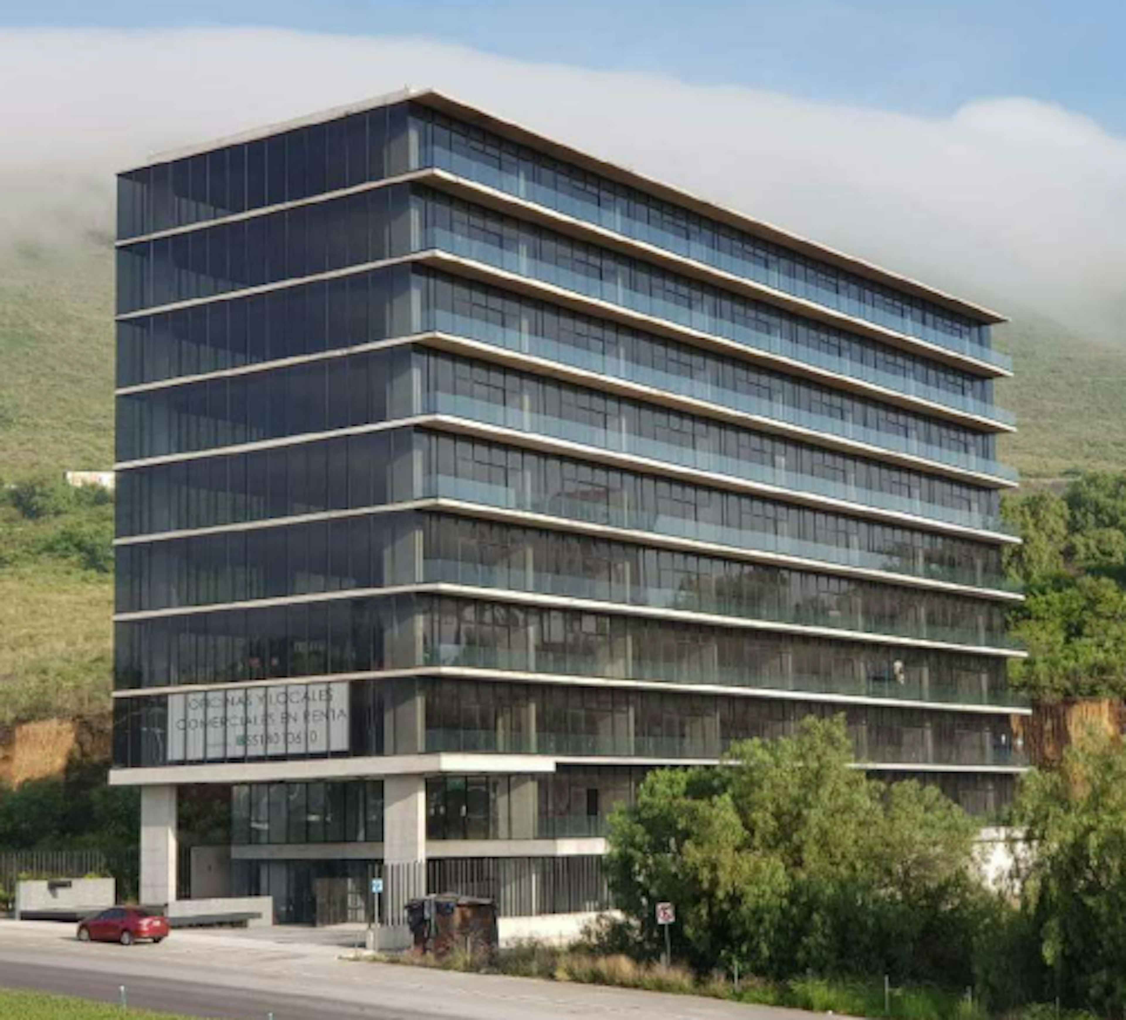 Av. Adolfo Ruiz Cortines 120