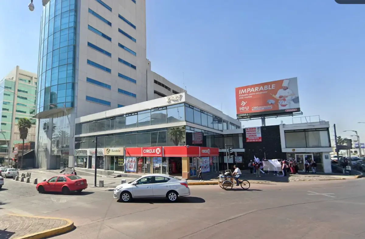 Local Comercial Spot2