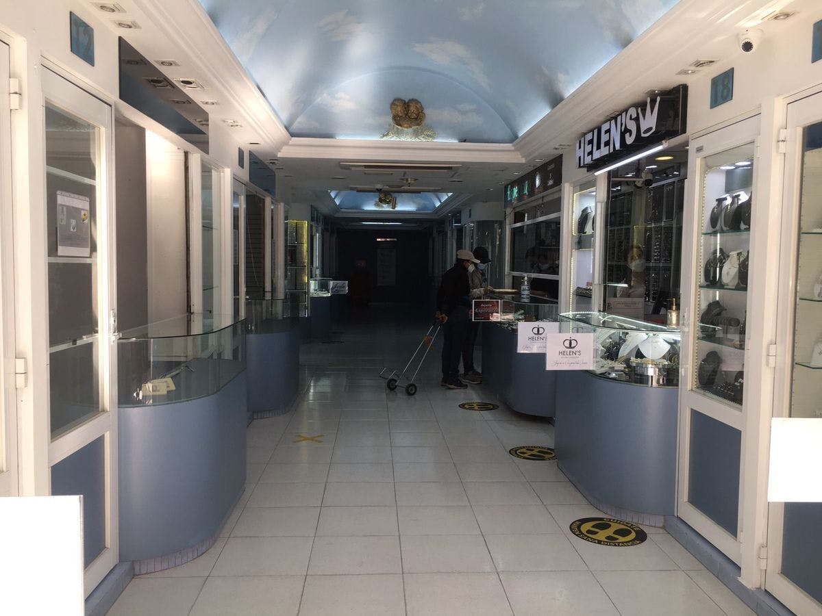 Local Comercial Spot2