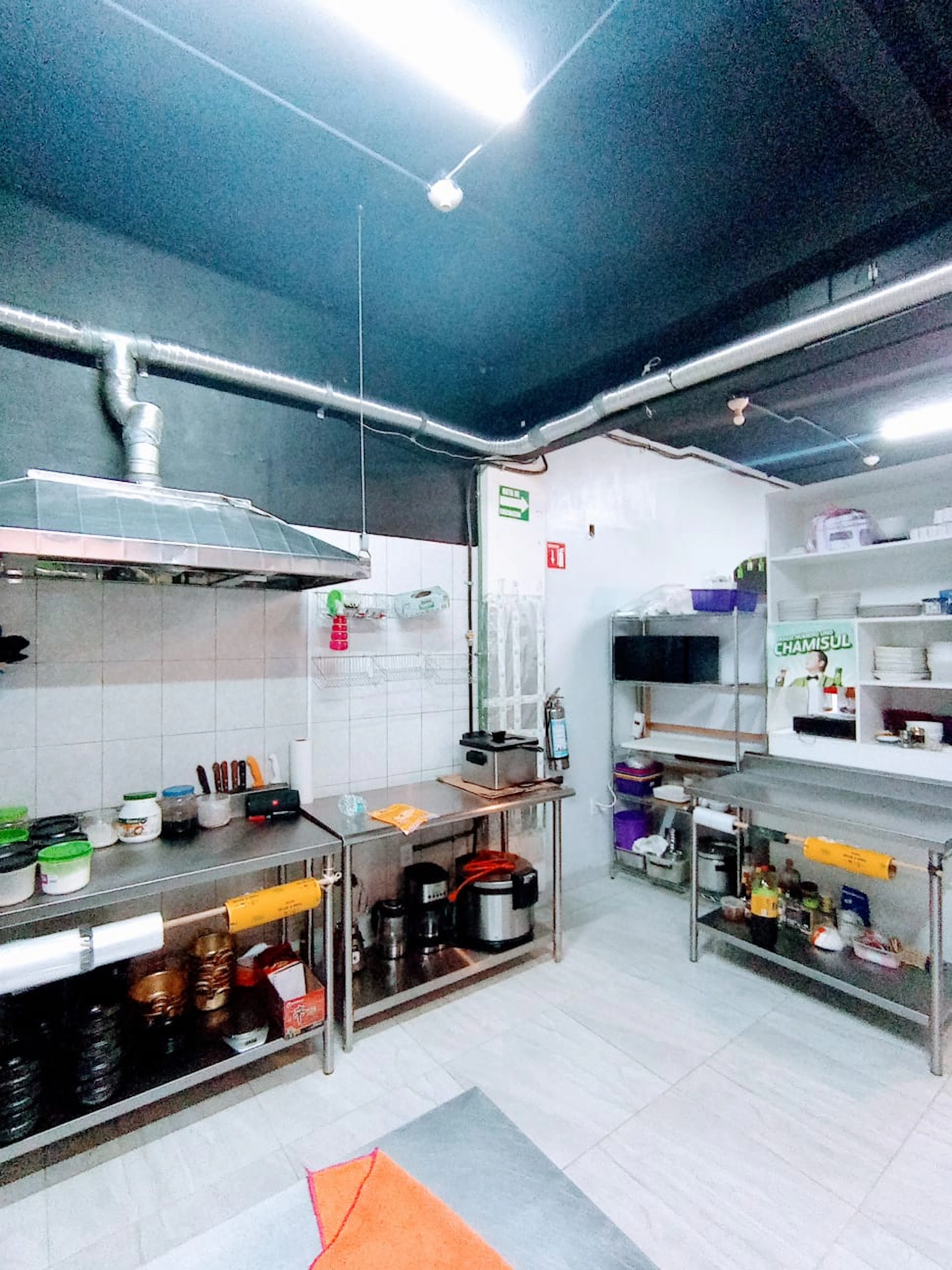 Local Comercial Spot2