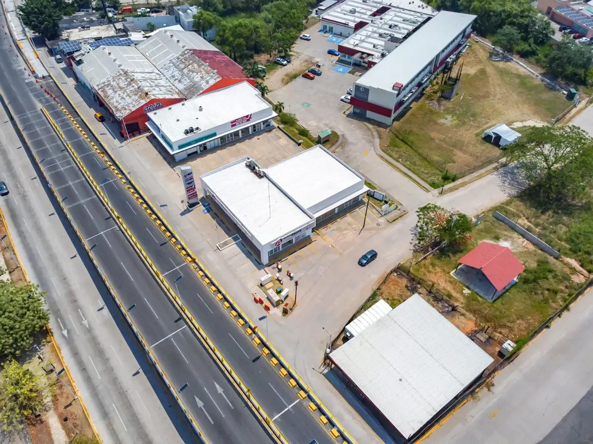 Local Comercial Spot2