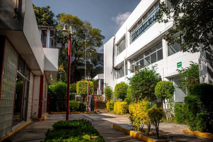 Local Comercial Spot2