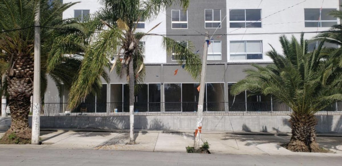 Local Comercial Spot2