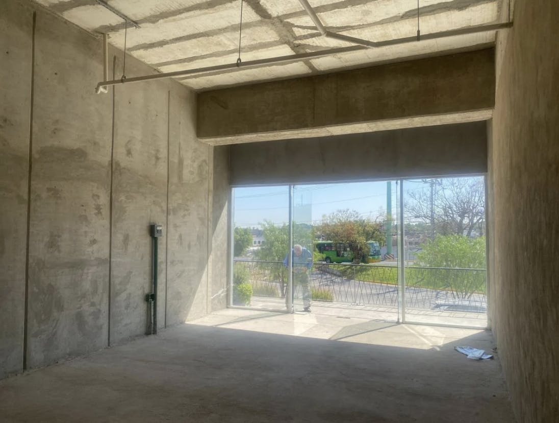 Local Comercial Spot2