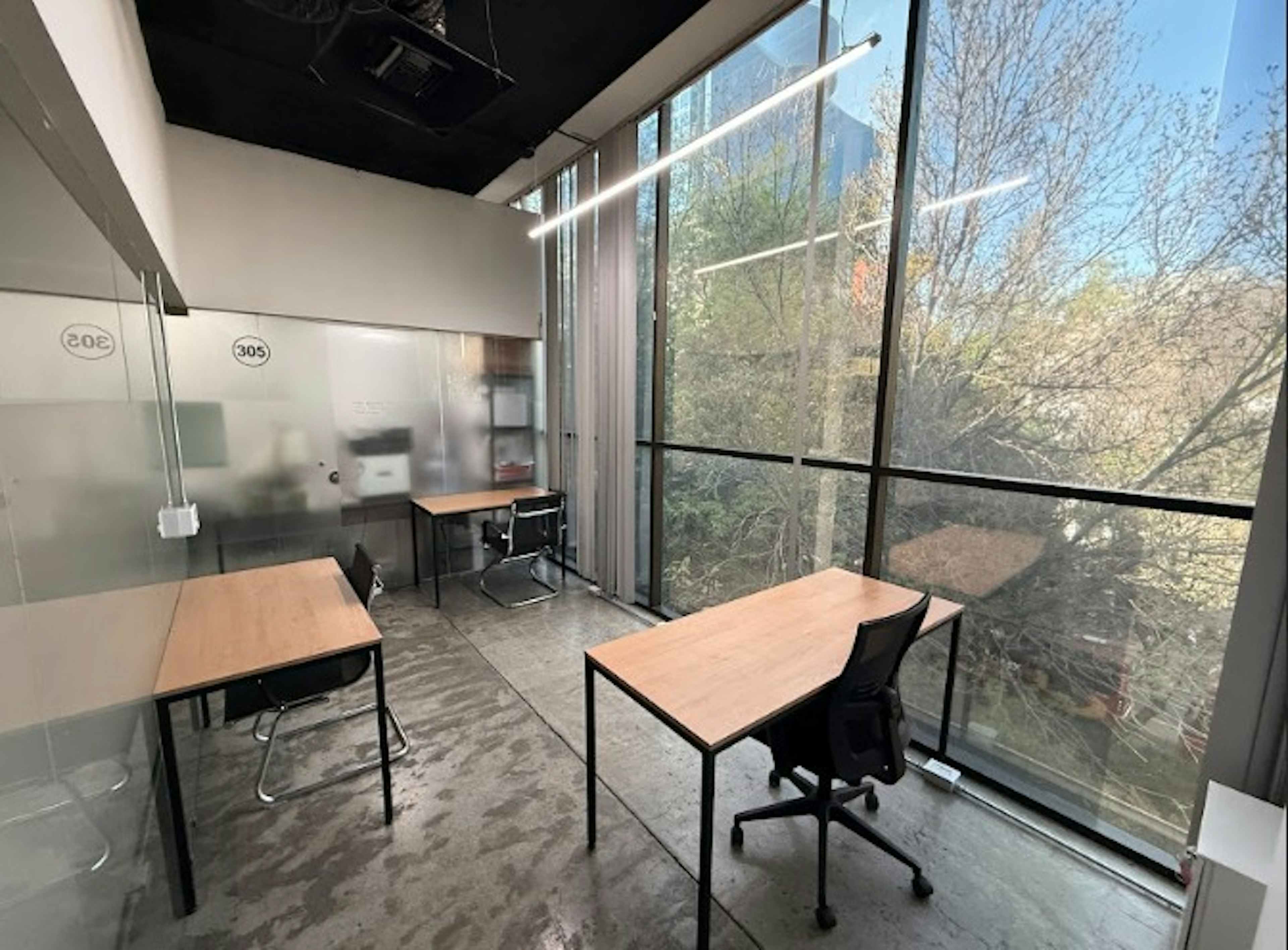 Piso 3 Oficina 305 - 3p