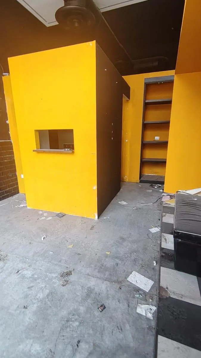 Local Comercial Spot2