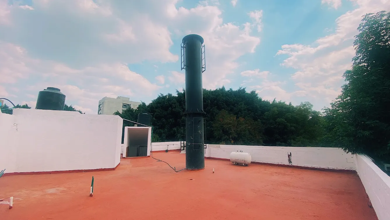 Local Comercial Spot2