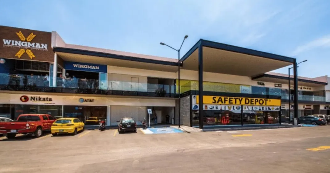 Local Comercial Spot2