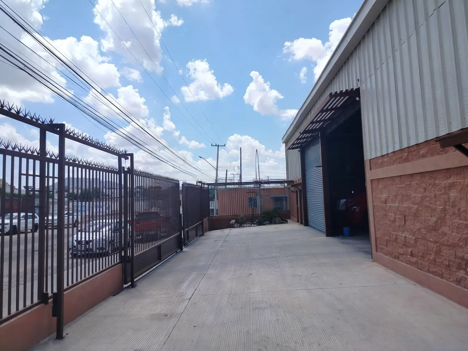 Industrial Spot2