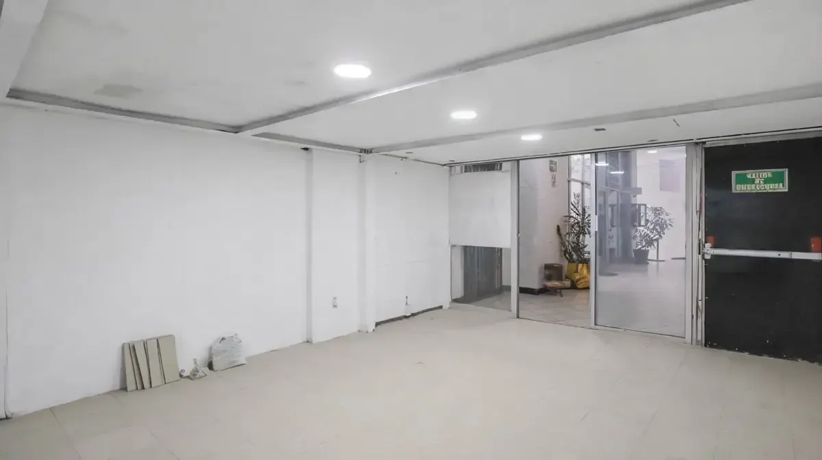 Local Comercial Spot2