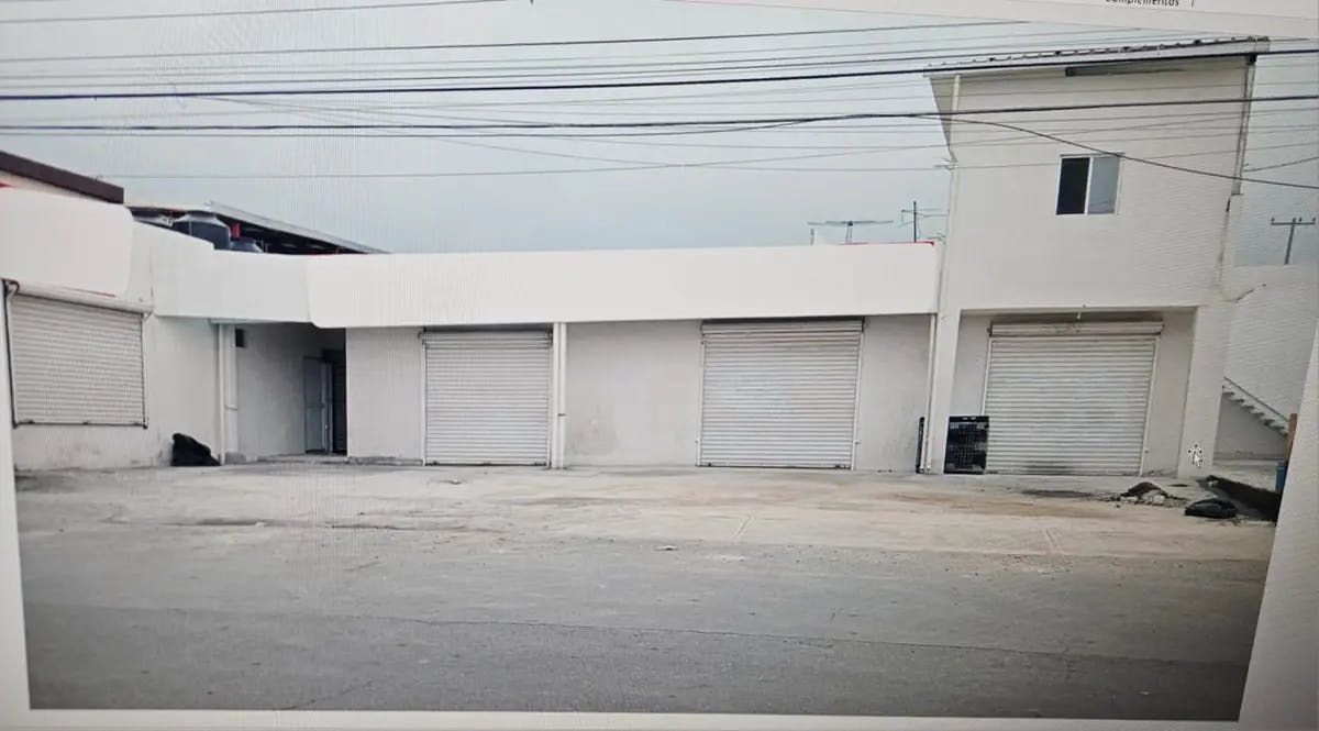 Local Comercial Spot2