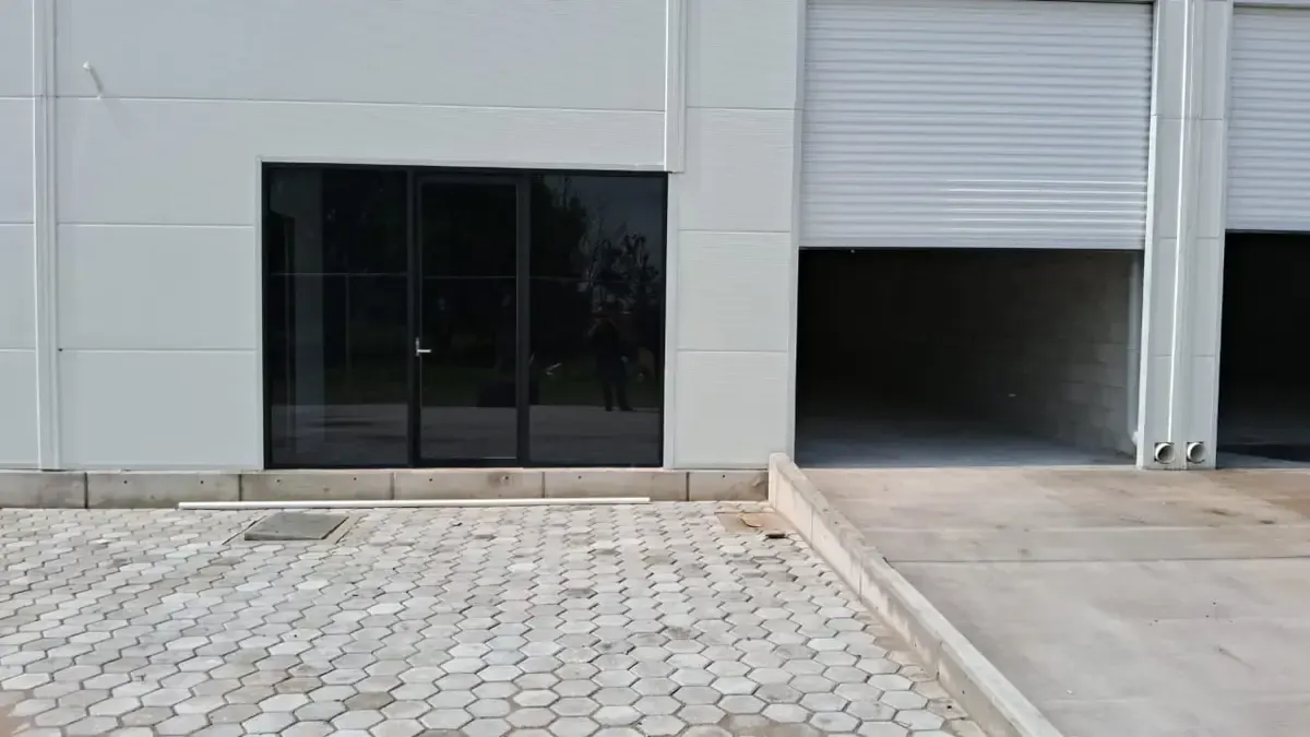 Industrial Spot2