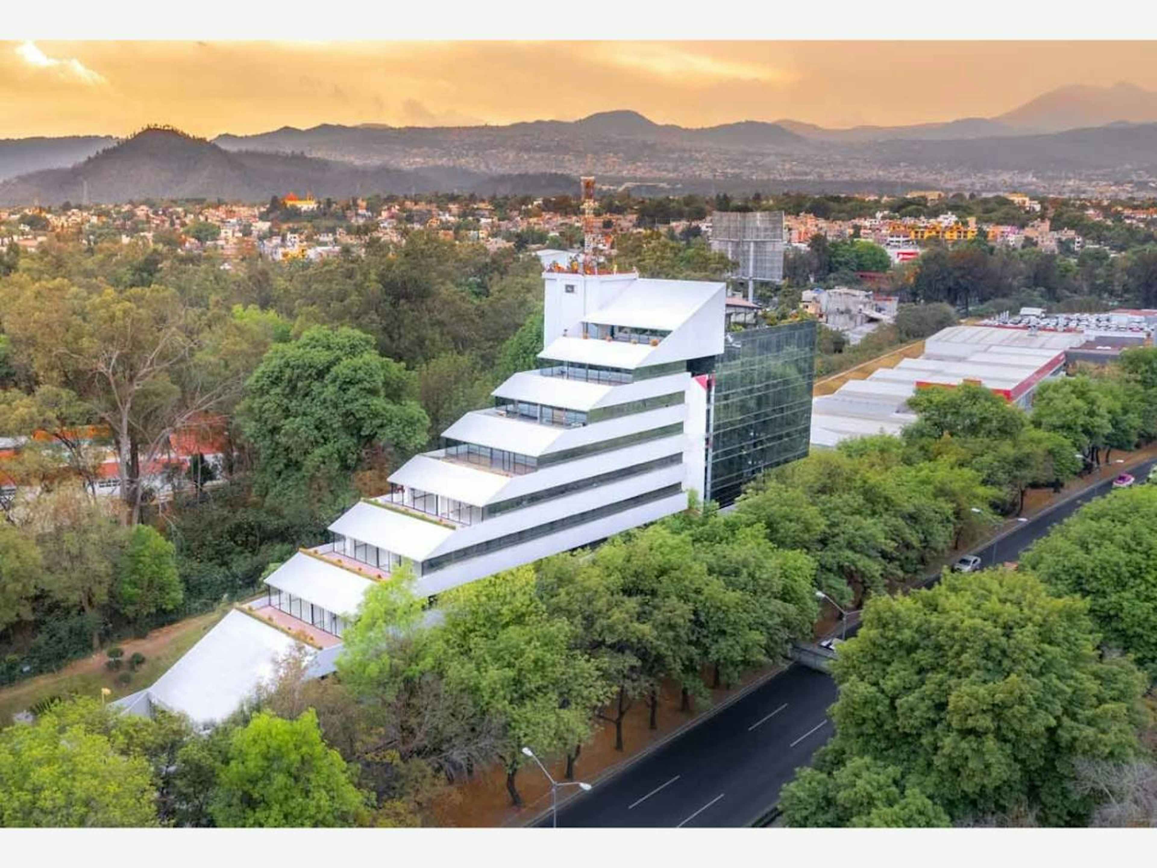 Anillo Periferico Sur 6677